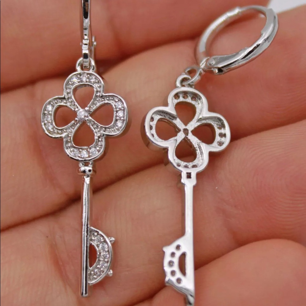 White Gold Filled & Zircon Key Earrings